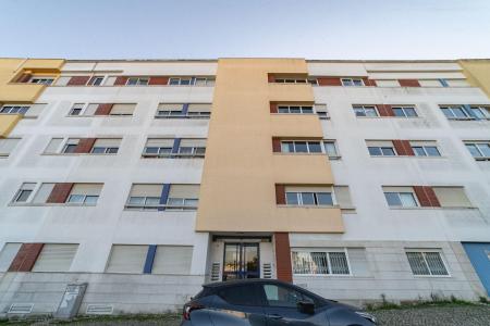 Loures, Lisbon 2690-413, Portugal