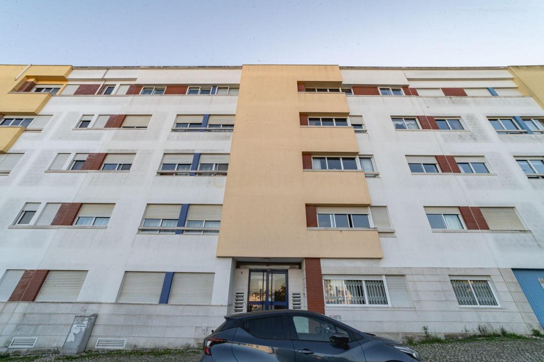 Loures, Lisbon 2690-413, Portugal