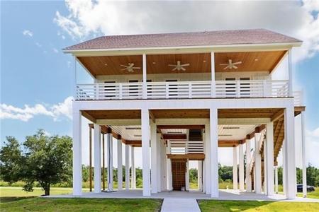 5054 ATLANTIS Drive, Bay Saint Louis, Mississippi 39520, États-Unis