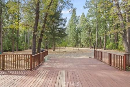 5047 Derr Road, Forest Ranch, Califórnia 95942, Estados Unidos