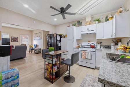 86 N Lemoore Avenue, Lemoore, Californie 93245, États-Unis
