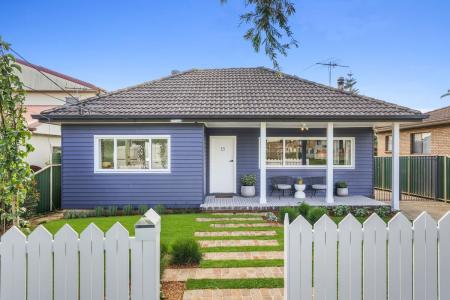 13 Moir Street, Smithfield, NSW 2164, Australia