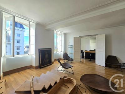 Pau, Aquitânia 64000, França