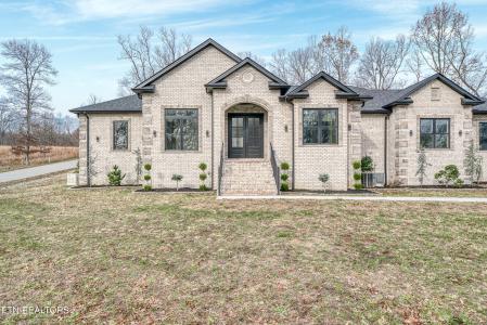 519 Cumberland View Dr., Crossville, Tennessee 38555, USA