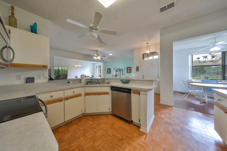 2620 Newcomb Ct, Sun City Center, Florida 33573, USA