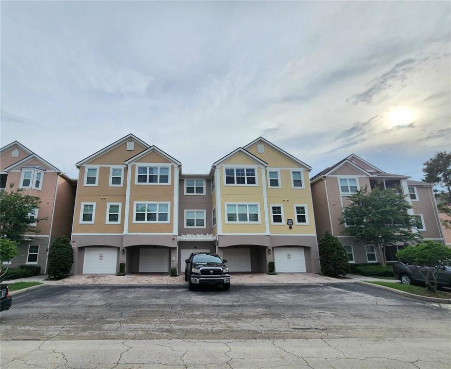 3468 Soho Street #201, ORLANDO, Florida 32835, USA