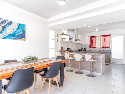 Paseo La Cascada 4408-61,, Playas De Rosarito, Нижняя Калифорния 22740, Мексика