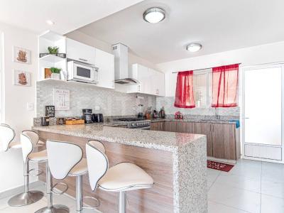 Paseo La Cascada 4408-61,, Playas De Rosarito, Нижняя Калифорния 22740, Мексика