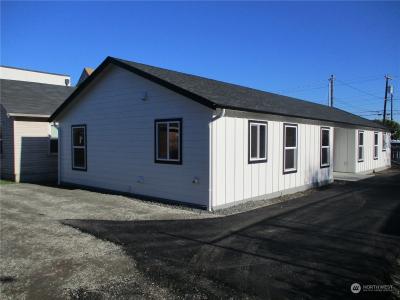 711 S 4th Avenue, Kelso, Washington 98626, USA