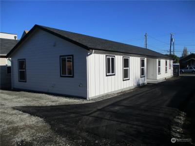 711 S 4th Avenue, Kelso, 华盛顿州 98626, 美国