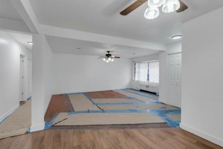 32 RICHARDS ST, Jc, Greenville, ניו ג'רזי 07305-4105, ארצות הברית של אמריקה