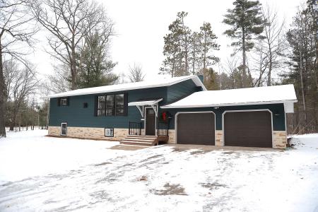 11860N Eytcheson Road, Hayward, Wisconsin 54843, USA