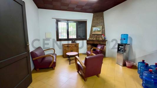 Sacramento casi Campercholi 00, Trinidad, Asunción 00001, Парагвай