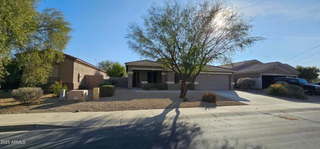 17913 W Desert View Ln, Goodyear, Arizona 85338, USA