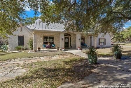 219 Shepherds Crook, Helotes, Texas 78023, USA