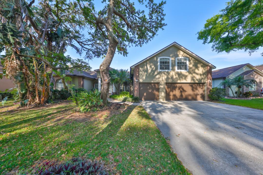 2561 Regal River Rd, Valrico, Флорида 33596, Соединенные Штаты