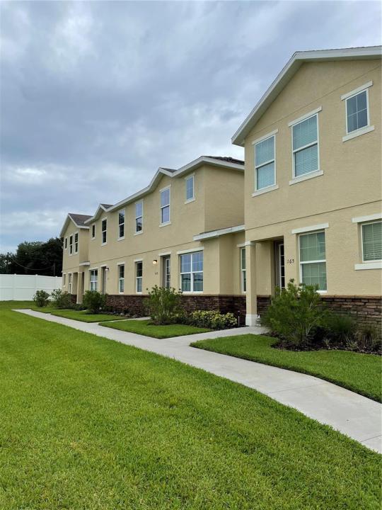 169 Holly Village Drive, DAVENPORT, Florida 33837