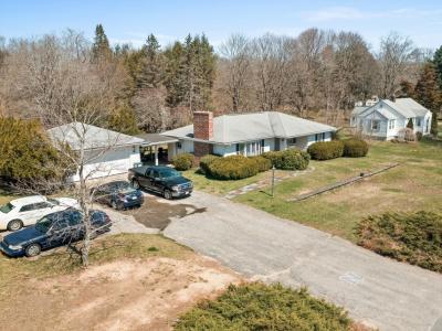 108 S Worcester St, Norton, Massachusetts 02766, Estados Unidos