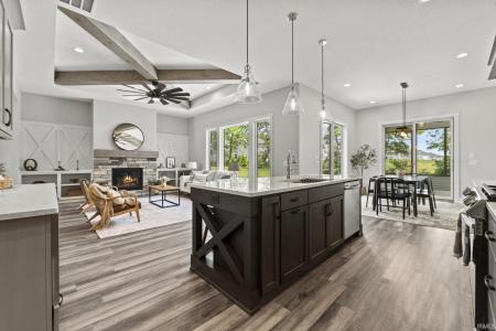 688 Skillet Avenue, Huntertown, Indiana 46748, Estados Unidos