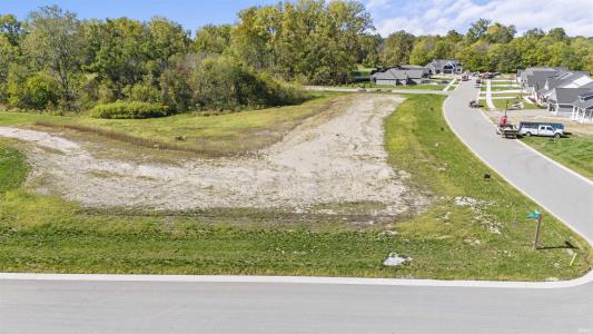 1913 Golfview Drive, Auburn, Indiana 46706, USA