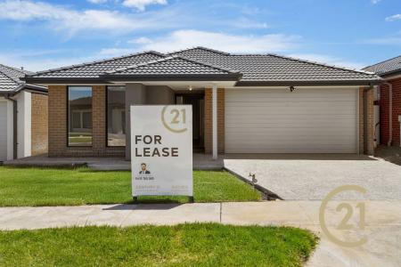 13 Sparrowhawk Crescent, Deanside, VIC 3336, Australia