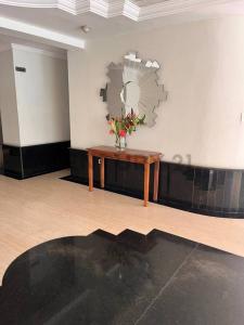 Avenida 115 Residencias Comfort, Valencia, Carabobo 2001, Venezuela