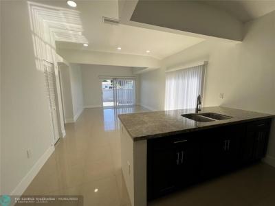 5212 NW 186th Ter, Miami Gardens, פלורידה 33055, ארצות הברית של אמריקה