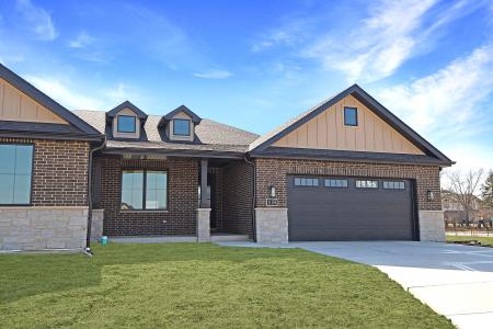 11155 Lizmore Lane , 35B, Orland Park, Иллинойс 60467, Соединенные Штаты