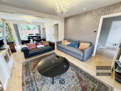 Edinburgh Drive, UXBRIDGE, United Kingdom