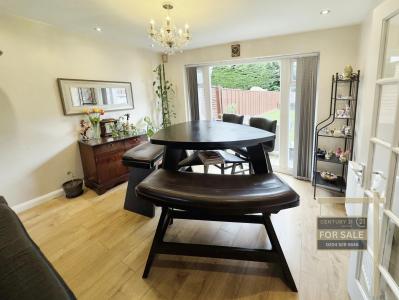 Edinburgh Drive, UXBRIDGE, United Kingdom