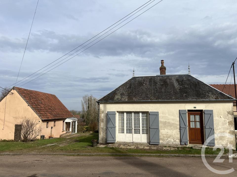 Crux La Ville, Bourgogne 58330, France
