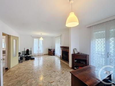 Montelimar, Rhône-Alpes 26200, 法国