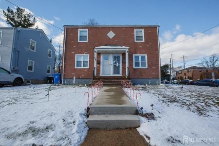 545 Olive Pl Place, Woodbridge Proper, NJ 07095, USA