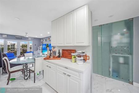 6650 Royal Palm Blvd 306C, Pompano Beach, Florida 33063, HOA KỲ
