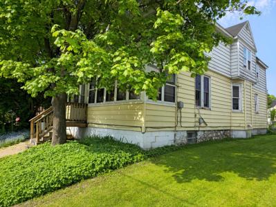 912 Bingham Street, Sault Ste Marie, Michigan 49783