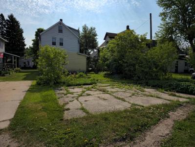 912 Bingham Street, Sault Ste Marie, Michigan 49783