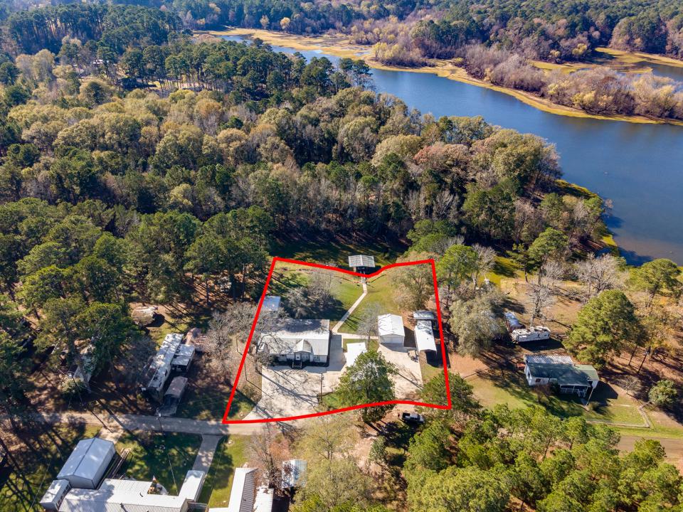 233 Canal Drive, Hemphill, Texas 75948, Estados Unidos