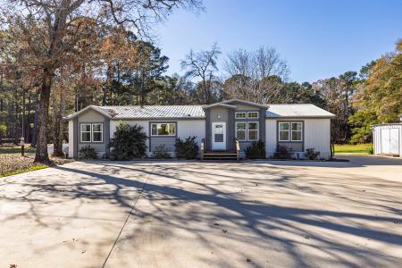 233 Canal Drive, Hemphill, Texas 75948, Estados Unidos