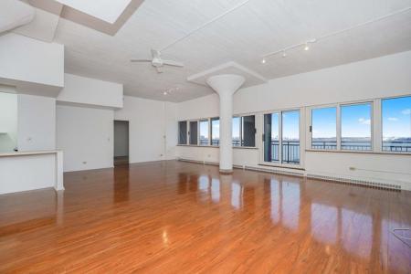 80 Bay Street Landing 8H, Staten Island, ניו יורק 10301, ארצות הברית של אמריקה 