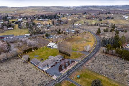 20094 Delta Rd NW, Soap Lake, Washington 98851, USA