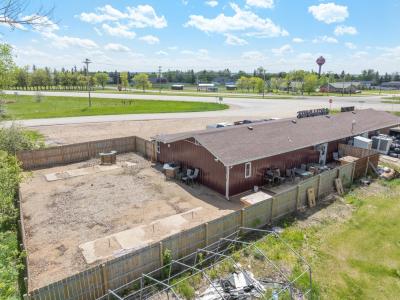 49900 NW 422nd Ave, Kenmare, North Dakota 58746