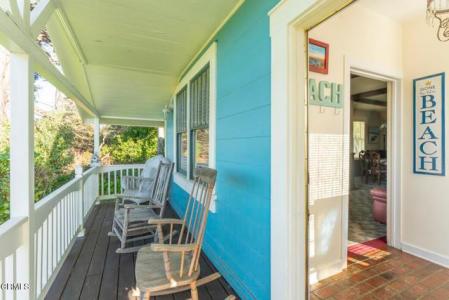 32980 Gibney Lane, Fort Bragg, California 95437