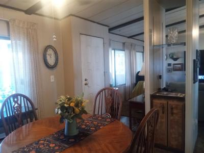 2400 W Midvalley Avenue S 1, Visalia, California 93277, Estados Unidos