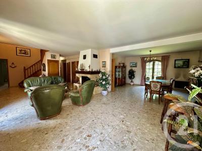 Thorigny Sur Marne, Île-de-France 77400, Frankreich