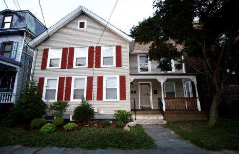 104-106 Hone Street, Kingston, NY 12401, USA