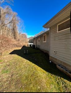 351 Parks Branch, Hindman, Kentucky 41822, USA