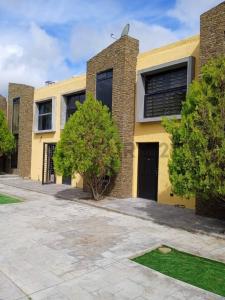 Calle La Poza Conjunto Residencia Cayo Dorado, La Asunción, Nueva Esparta 6310, Venezuela