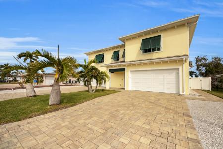 11325 5th St E, Treasure Island, Floride 33706, États-Unis