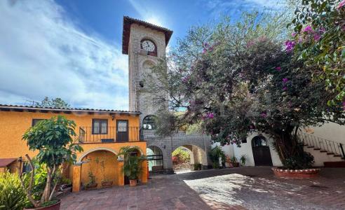 CONDOMINIO PENINSULA, JURIQUILLA 370,, Querétaro, Querétaro 76230, Mexico