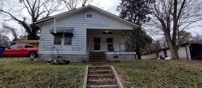 607 Elm Street, Camden, Arkansas 71701, USA